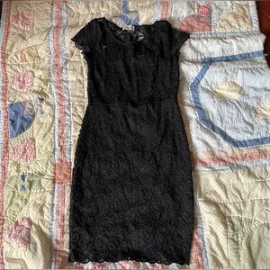 Ci Sono Black Lace Midi Dress